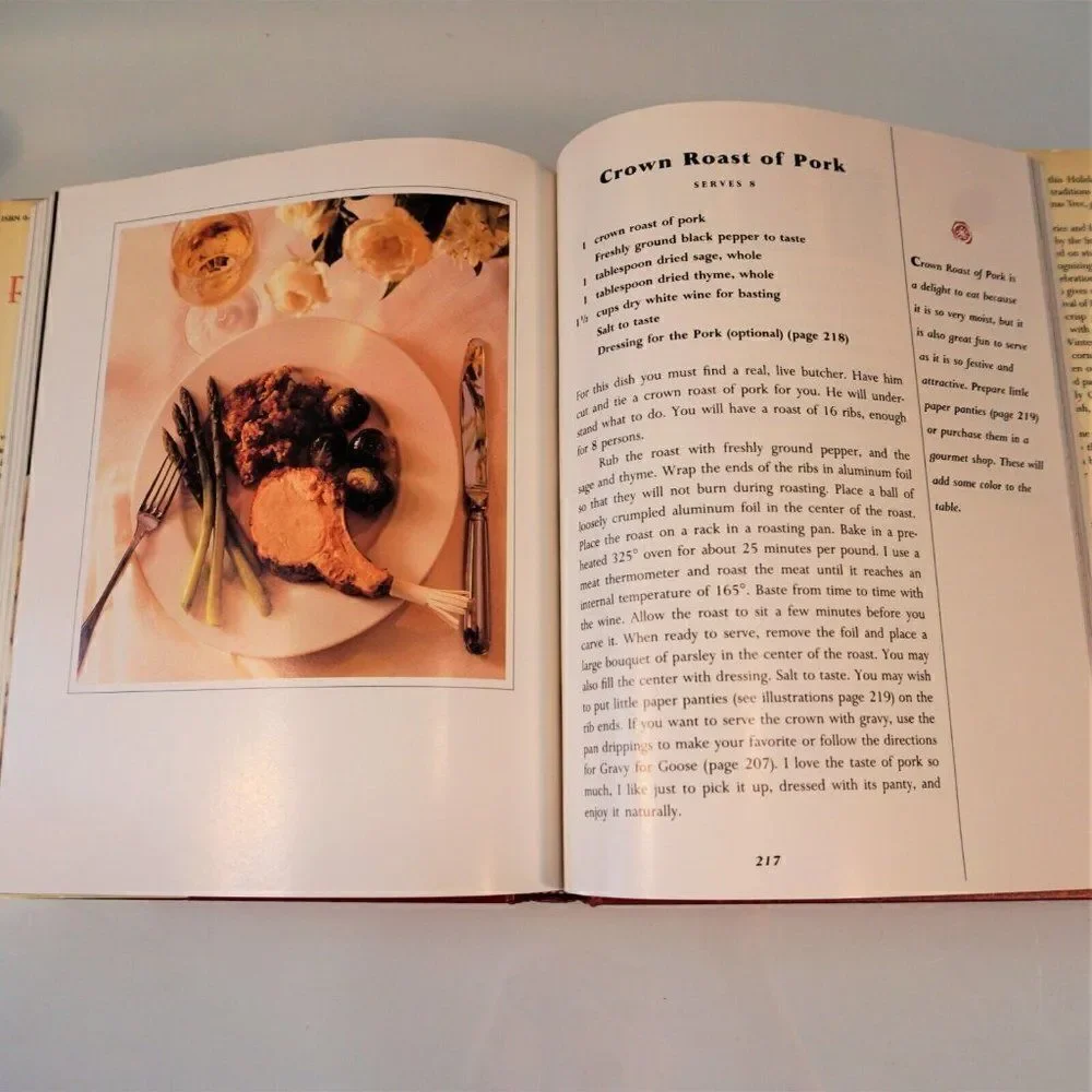 The Frugal Gourmet Celebrates Christmas Jeff Smith Vintage 1991 Hardcover Book